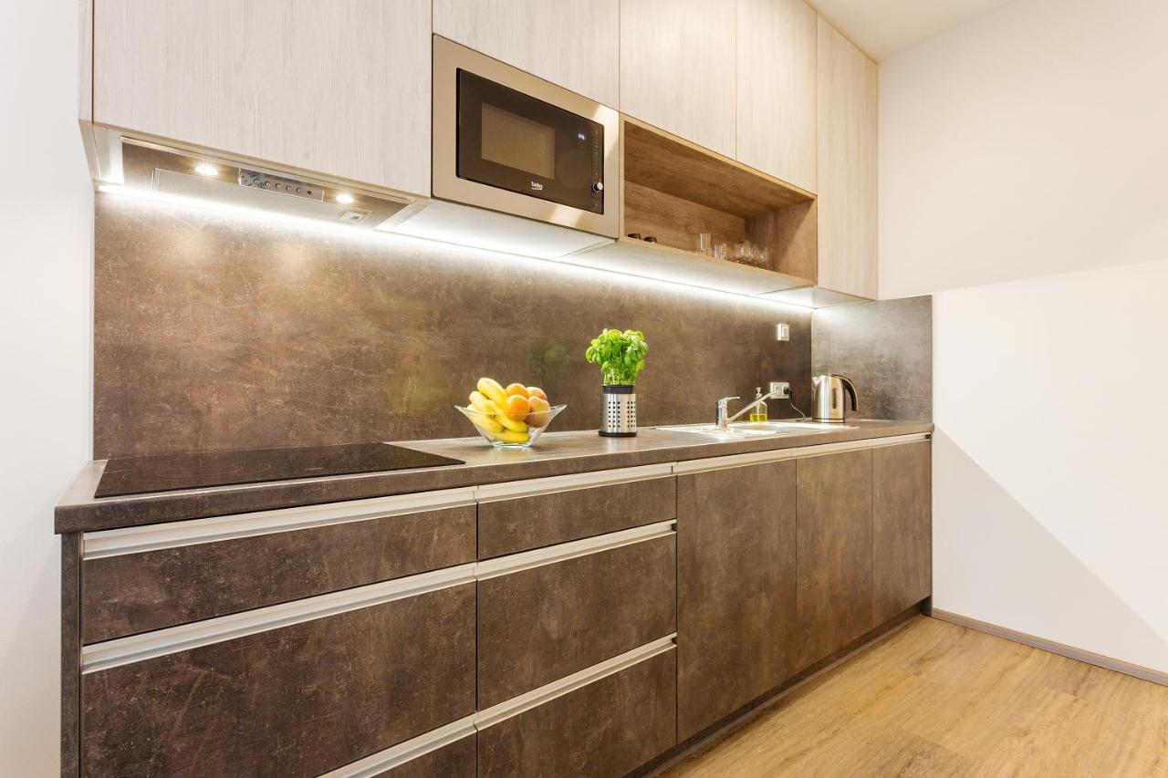 Harfa Apartments براغ المظهر الخارجي الصورة