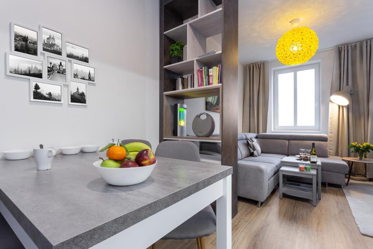 Harfa Apartments براغ المظهر الخارجي الصورة